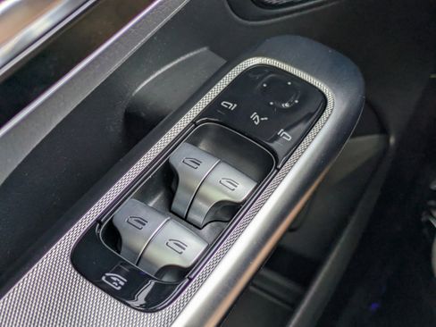 New 2026 Mercedes-Benz GLC 300 4MATIC image 27