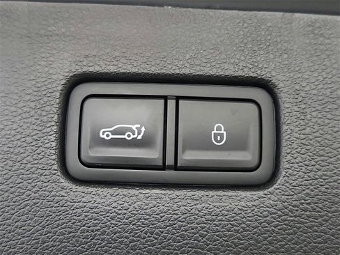 Used 2024 Genesis GV80 2.5T image 37