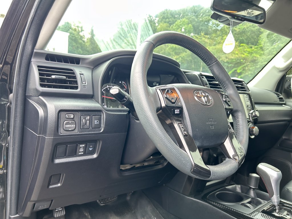 Used 2022 Toyota 4Runner TRD Off-Road Premium w/ Moonroof Package AWD/4WD image 8