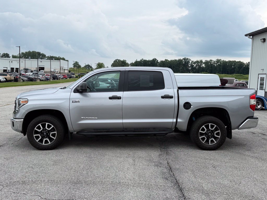 Used 2018 Toyota Tundra SR5 w/ TRD Off Road Package AWD/4WD image 4