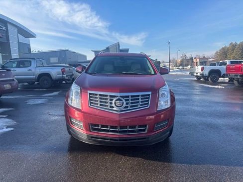 Used 2015 Cadillac SRX Luxury image 3