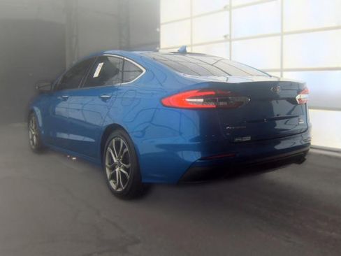 Used 2019 Ford Fusion SEL FWD image 4