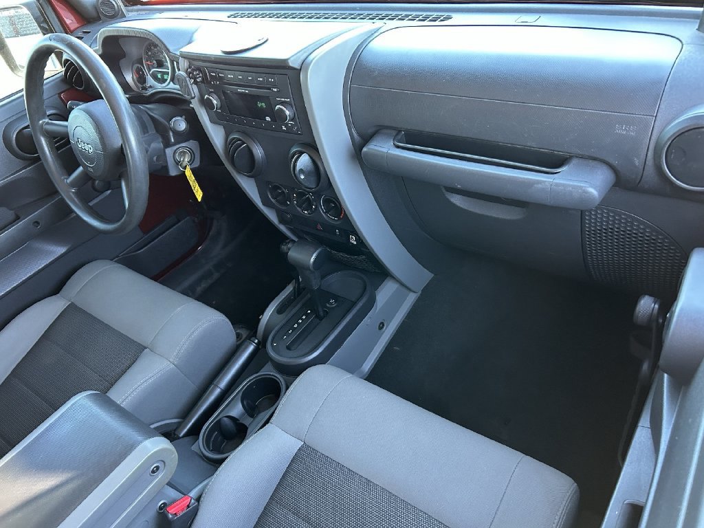 Used 2010 Jeep Wrangler Unlimited Sport AWD/4WD image 13