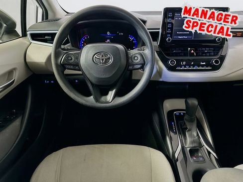 Used 2020 Toyota Corolla LE w/ Carpet Mat Package (TMS) image 22