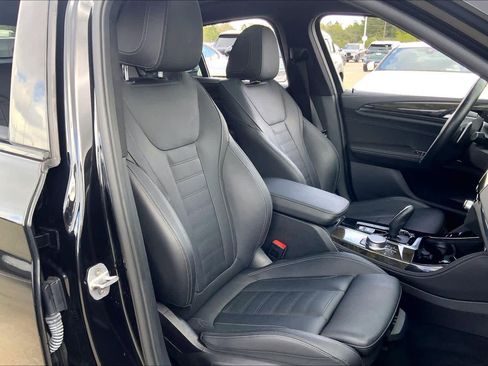 Used 2019 BMW X4 M40i w/ Executive Package image 8