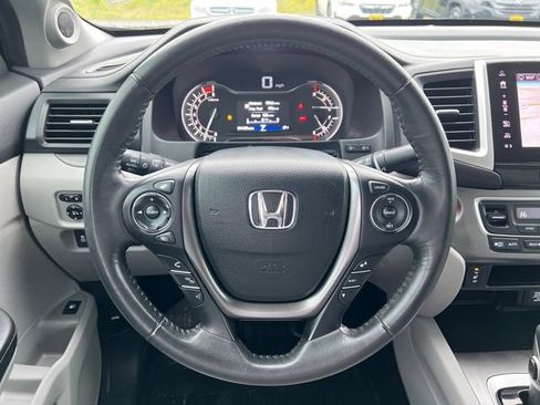 Used 2019 Honda Ridgeline RTL-T image 19