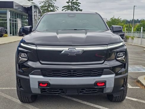 Used 2026 Chevrolet Silverado EV Trail Boss AWD/4WD image 8