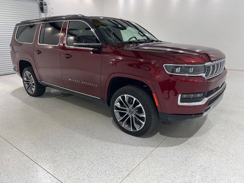 Used 2024 Jeep Grand Wagoneer L Series III image 6