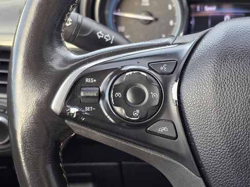 Used 2017 Buick Envision Essence image 13