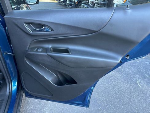 Used 2021 Chevrolet Equinox LT image 25