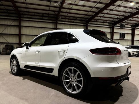 Used 2017 Porsche Macan S AWD/4WD image 7