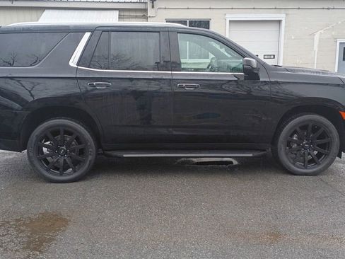 Used 2023 Chevrolet Tahoe Premier w/ Premium Package 2 AWD/4WD image 5