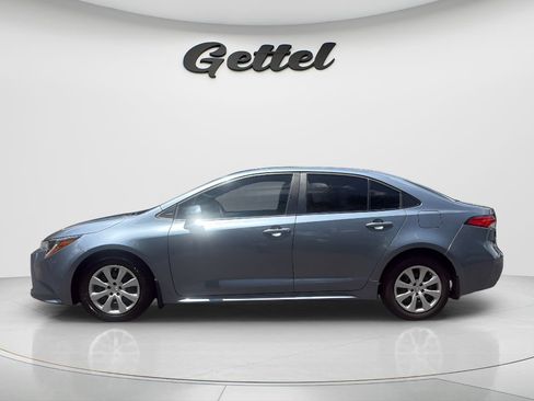 Used 2025 Toyota Corolla LE FWD image 8