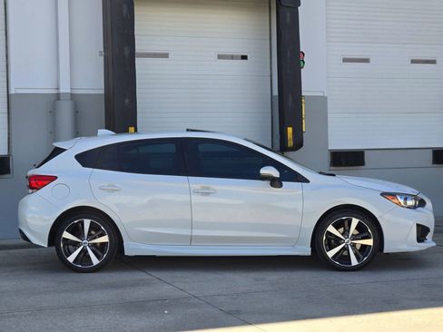 Used 2017 Subaru Impreza 2.0i Sport AWD/4WD image 9
