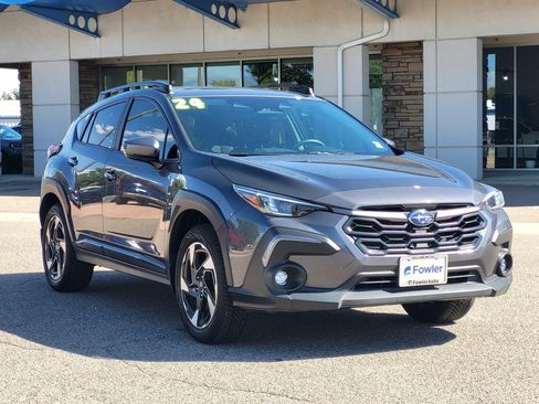 Used 2024 Subaru Crosstrek 2.5i Limited AWD/4WD image 3