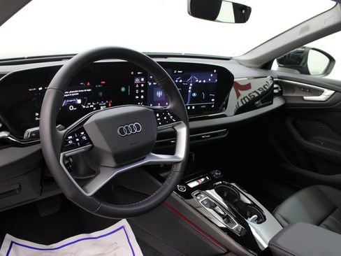 Used 2025 Audi A5 2.0T Premium Plus w/ Premium Plus AWD/4WD image 17