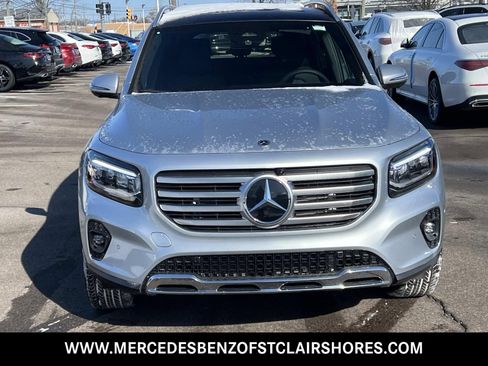 New 2026 Mercedes-Benz GLB 250 4MATIC image 9