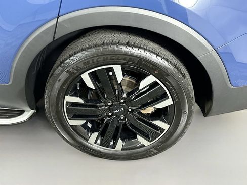 Certified 2024 Kia Telluride SX Prestige AWD/4WD image 39