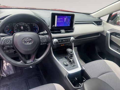 Used 2023 Toyota RAV4 XLE w/ Convenience Package AWD/4WD image 10