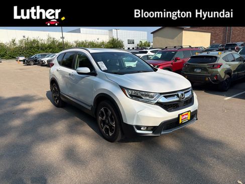 Used 2019 Honda CR-V Touring image 1