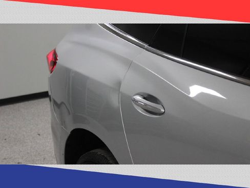 Used 2019 Buick Enclave Essence image 33