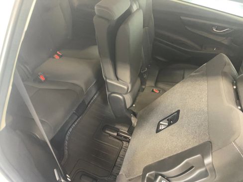 Used 2023 Subaru Ascent Premium AWD/4WD image 20