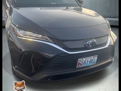 Used 2021 Toyota Venza LE