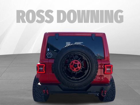 Used 2024 Jeep Wrangler Sahara w/ Technology Group image 5