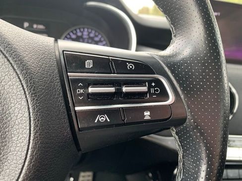 Used 2022 Kia Stinger GT-Line AWD/4WD image 17
