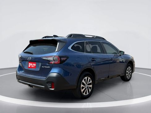 Used 2022 Subaru Outback Premium AWD/4WD image 4