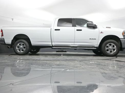 Used 2024 RAM 3500 Big Horn image 46