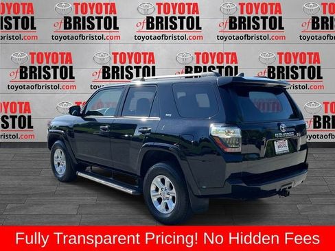 Used 2021 Toyota 4Runner SR5 Premium w/ Moonroof Package AWD/4WD image 5