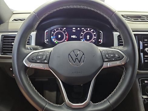 Used 2022 Volkswagen Atlas Cross Sport SE AWD/4WD image 21