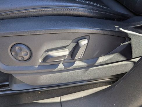 Used 2021 Audi Q5 Premium Plus image 18