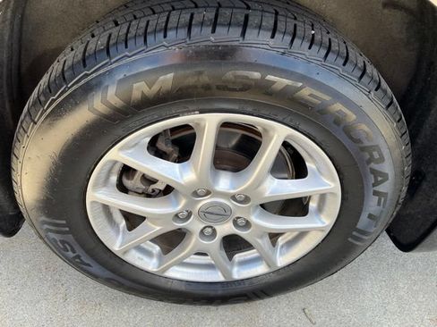 Certified 2023 Chrysler Pacifica Touring-L FWD image 7