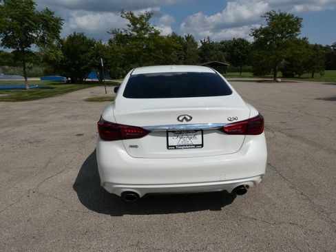 Used 2018 INFINITI Q50 Pure AWD/4WD image 6