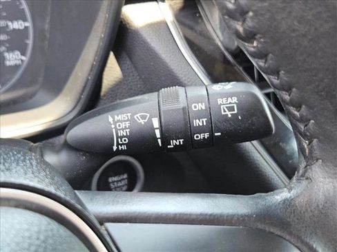 Used 2023 Toyota Corolla Cross LE AWD/4WD image 16