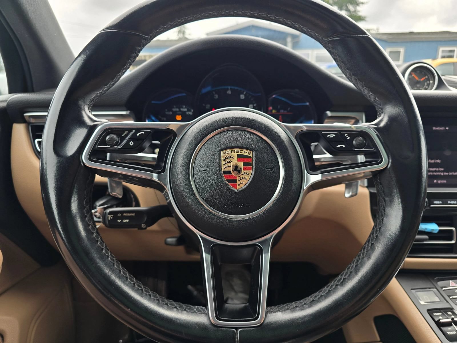 Used 2019 Porsche Macan AWD/4WD image 26