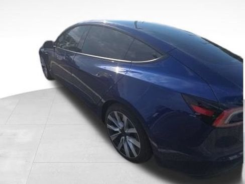 Used 2025 Tesla Model 3 Long Range AWD/4WD image 12