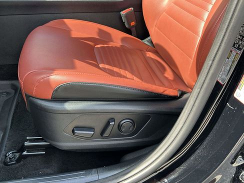 Used 2024 Kia Sportage SX image 20