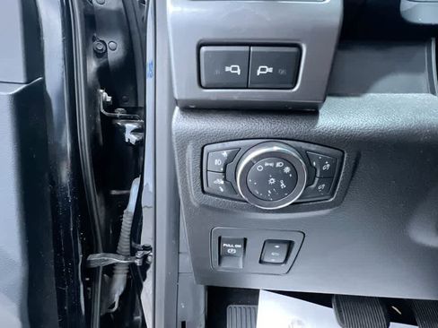 Used 2018 Ford F150 XLT w/ Equipment Group 302A Luxury image 16