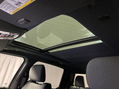 New 2026 RAM 1500 4x4 Crew Cab image 20