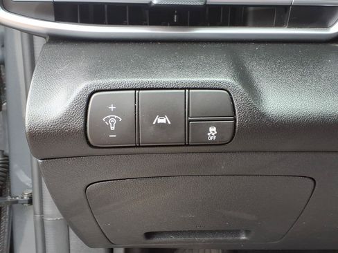Used 2023 Hyundai Elantra SEL w/ Cargo Package FWD image 21