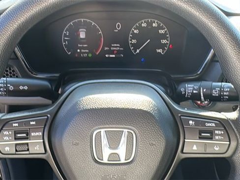 Used 2023 Honda CR-V EX image 12