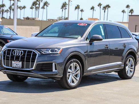 Used 2021 Audi Q7 2.0T Premium w/ Convenience Package image 3