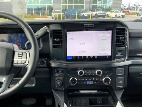 Used 2025 Ford F250 Lariat w/ Tremor Off-Road Package image 6