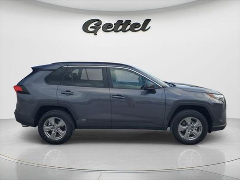 Certified 2024 Toyota RAV4 LE AWD/4WD image 9