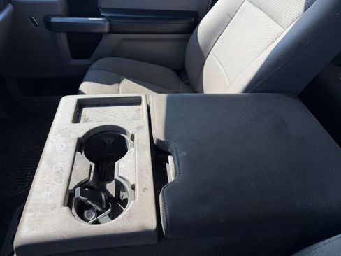 Used 2015 Ford F150 XLT AWD/4WD image 15