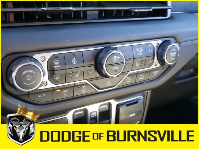 Used 2026 Jeep Wrangler Unlimited Rubicon 392 w/ Quick Order Package 27X Moab AWD/4WD image 21
