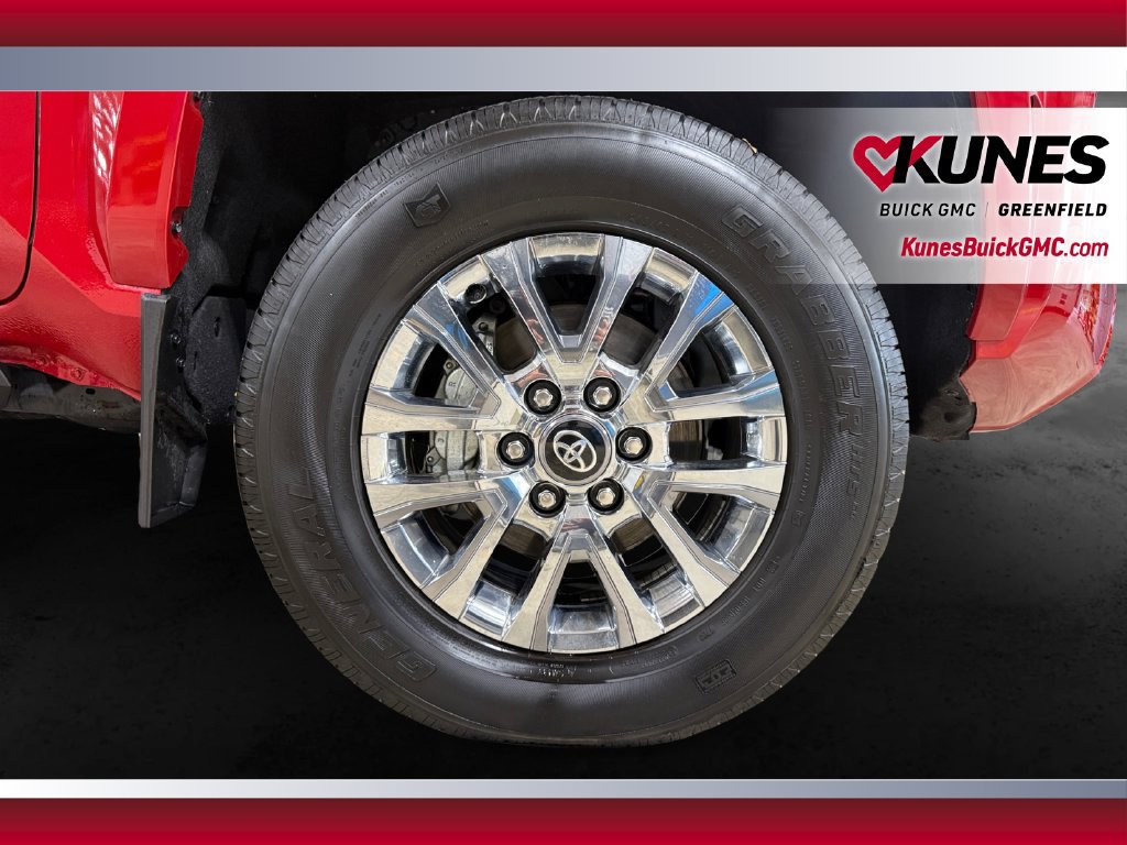 Used 2024 Toyota Tacoma Limited w/ Limited Package (LT) AWD/4WD image 13